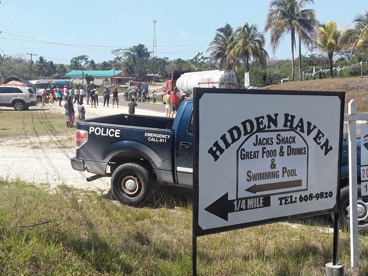 Hidden Haven Vandrerhjem Unitedville Eksteriør bilde
